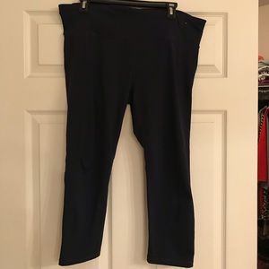 GapFit Navy Blue Leggings with Side Cutout Detail